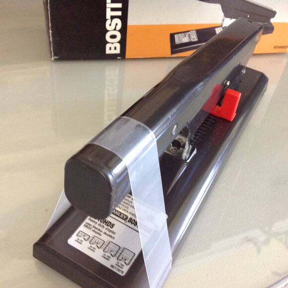 Stanley Bostitch Heavy Duty Manual Stapler - Picture 4 of 5